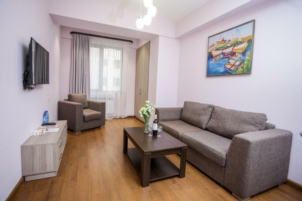 Welcome City Center Apartments Yerevan Exterior photo